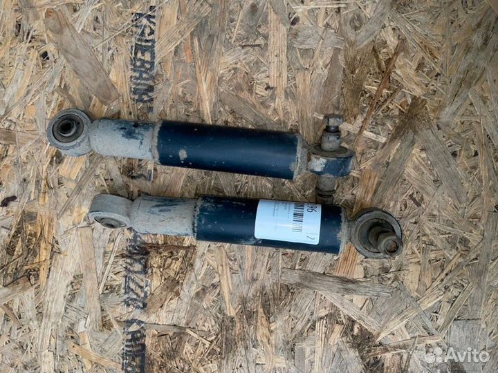 Амортизатор подвески задний Hyundai Poni G4DJ