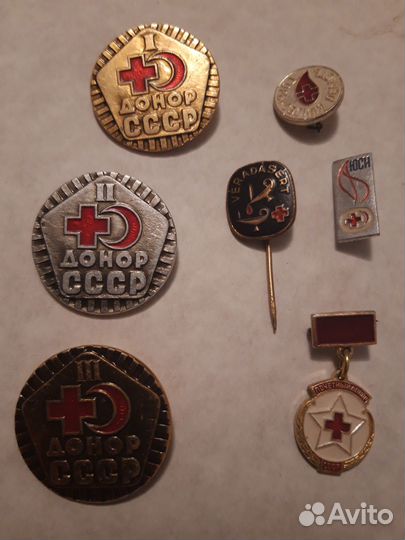 Наборы значков Медицина и Донорство