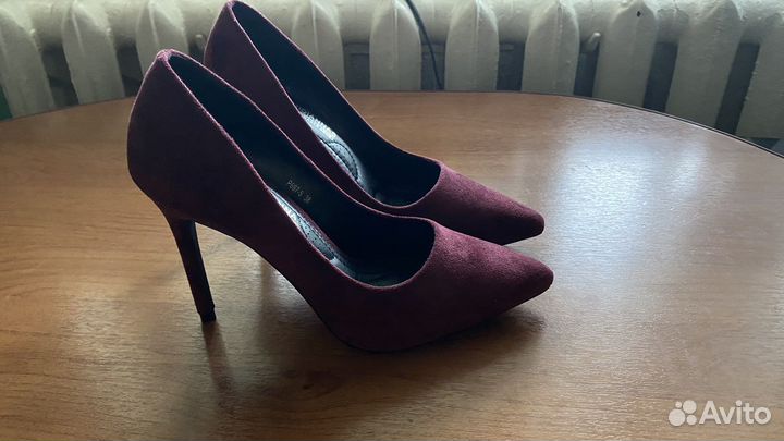 Лодочки женские 38 размер,замша