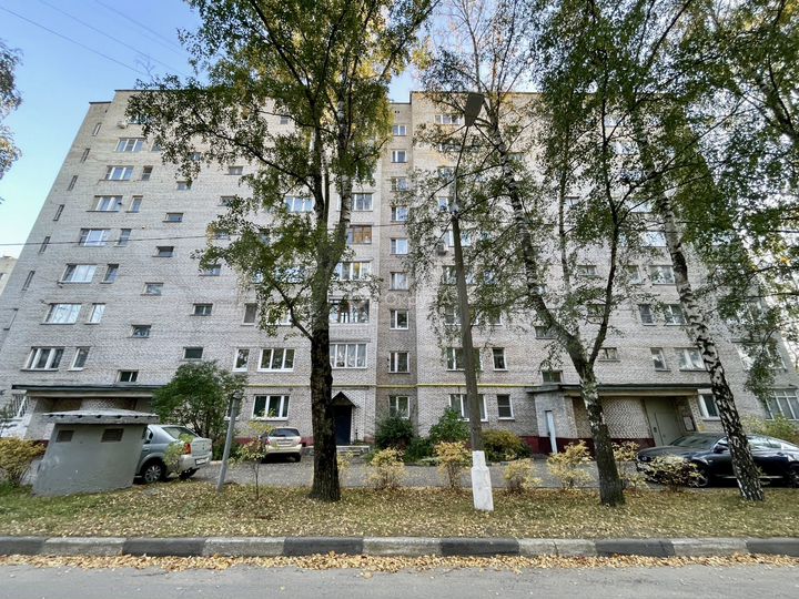 4-к. квартира, 80 м², 3/9 эт.