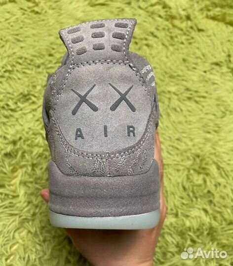 Кроссовки nike air jordan 4 retro kaws grey