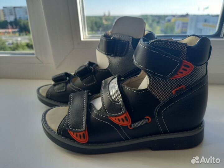 Сандалии детские для мальчиков ортопедические
