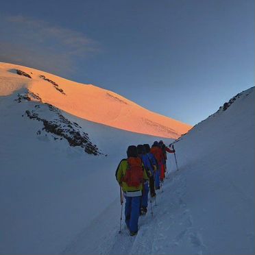 Эльбрус: восхождение на 5642 метра