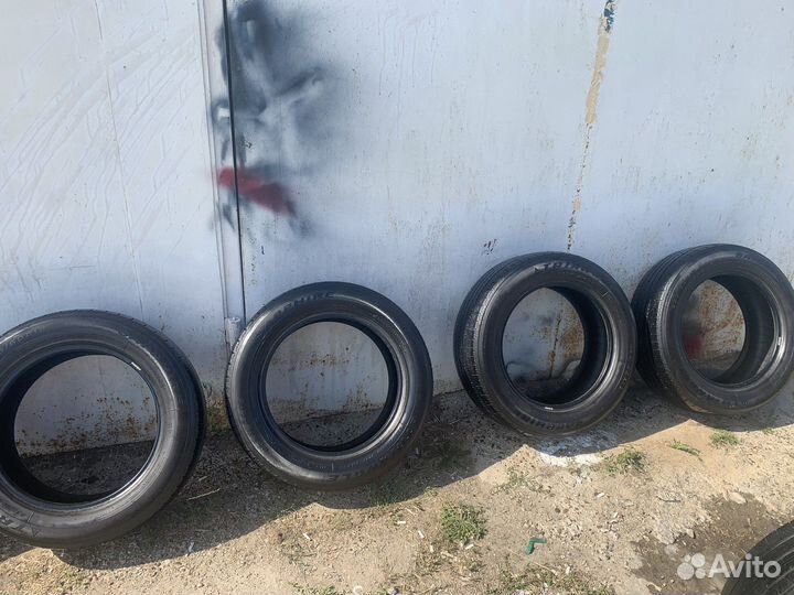 Triangle TR257 235/60 R18