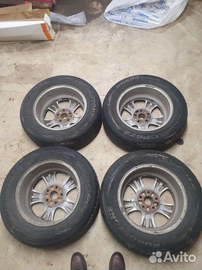 Оригинальные литые диски r16 на toyota rav4 б/у