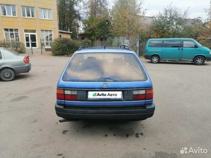 Volkswagen Passat 1.8 МТ, 1992, 350 000 км