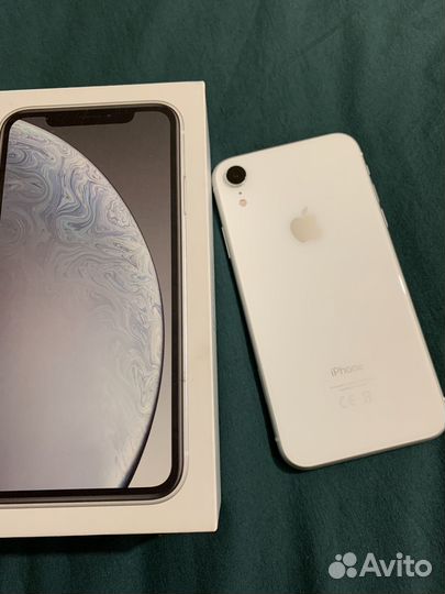 iPhone Xr, 64 ГБ