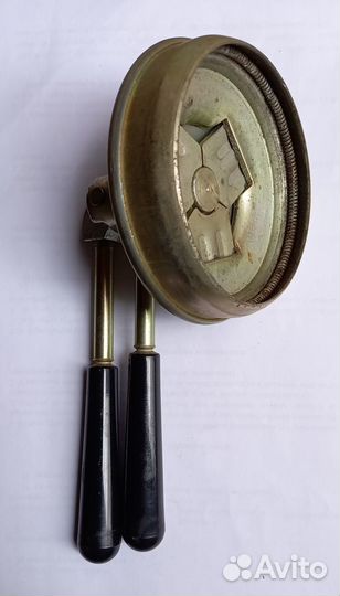 Закаточная машинка для жестяных крышек