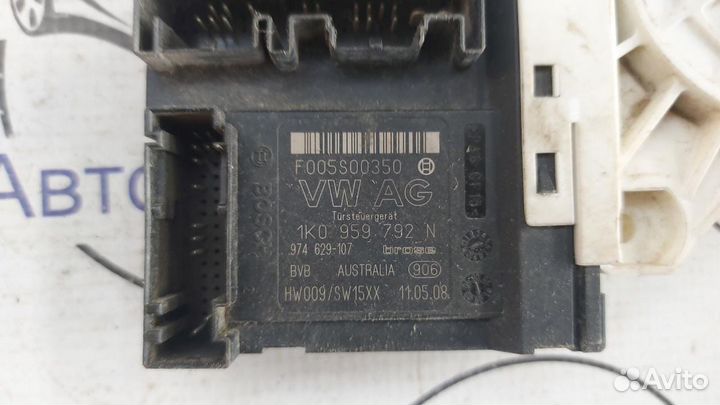 Мотор стеклоподъемника переднего правого Volkswagen Jetta