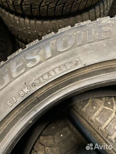 Bridgestone Blizzak Spike-01 205/55 R16