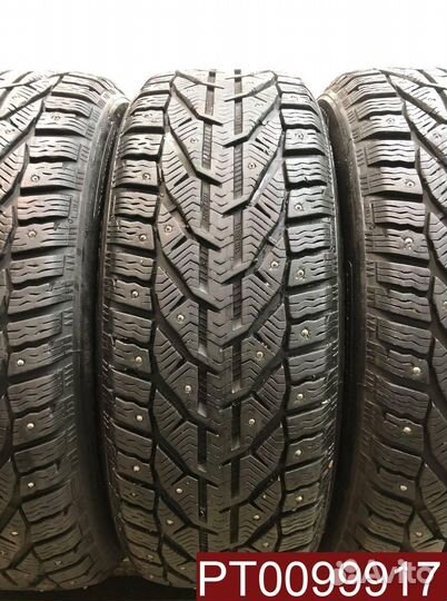 Kormoran Stud 2 215/55 R17 98T