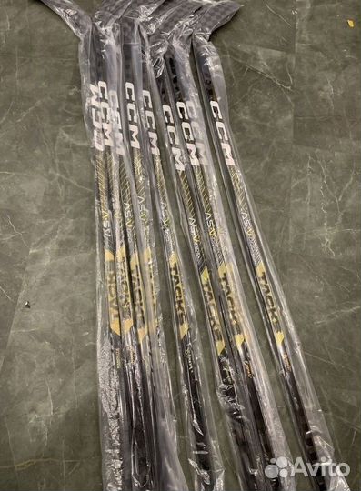 Вратарская хоккейная клюшка