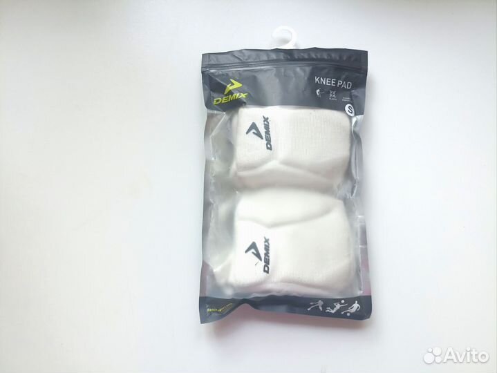 Наколенник спортивный Кnee protection s, белый