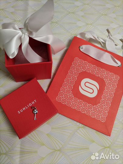 Серебряная подвеска ключик в подарочной коробочке