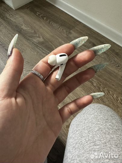 Airpods наушник правый