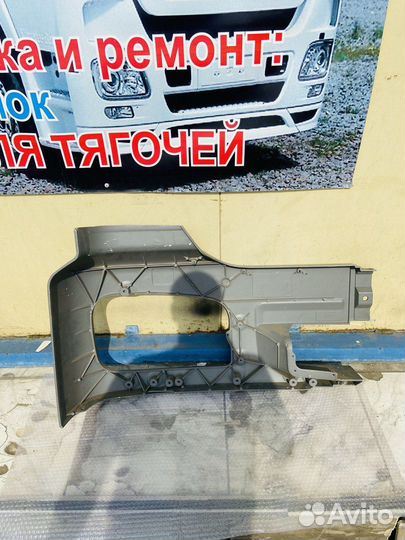Бампер Мерседес Актрос мп1 левая часть