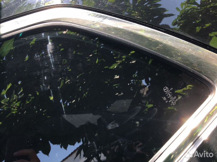 Mazda CX-9 Форточка задняя левая