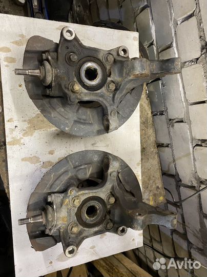 Поворотный кулак volvo xc90