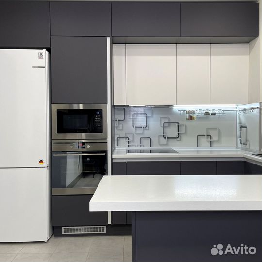 Кухонный гарнитур 