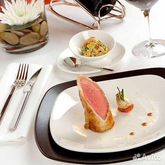 Тарелка квадратная «Монако Вайт» White-Quadro Stee