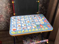 Детский стол и стул+ мольберт