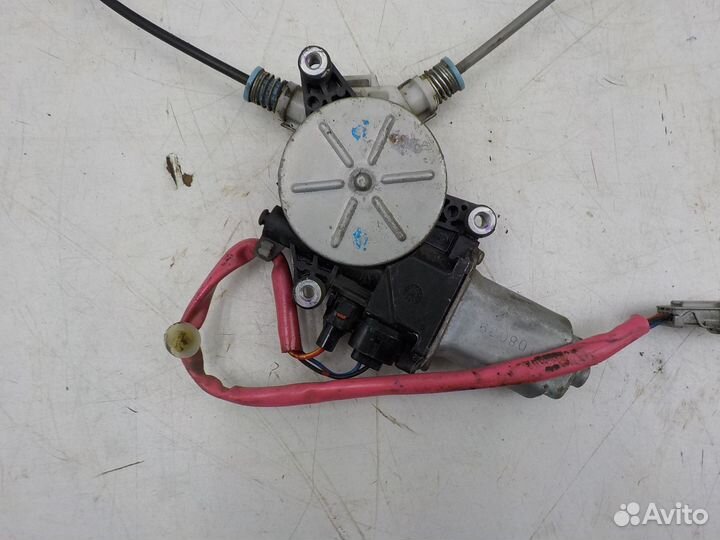 Стеклоподъемник Honda Civic VII 2000