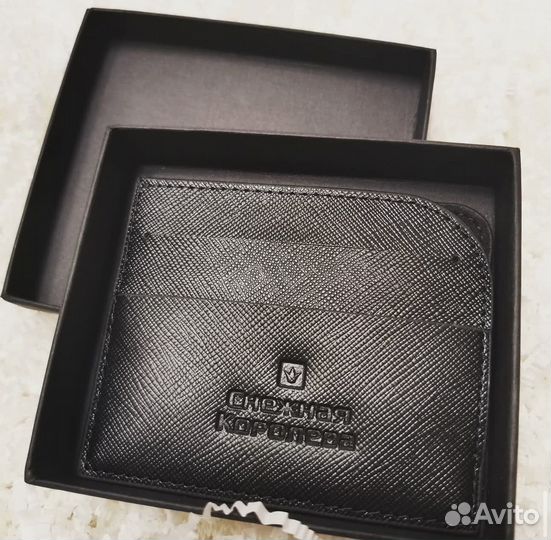 Блинтовое тиснение на ежедневниках, изделиях