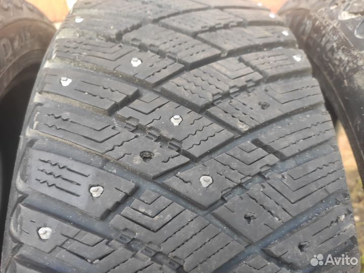Goodyear Ultragrip Ice Arctic 205/55 R16