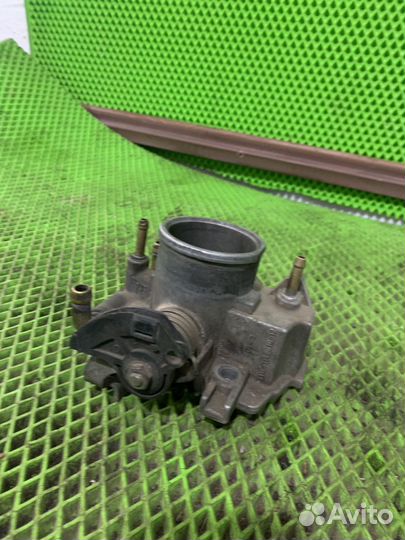 Дроссельная заслонка механическая LADA Kalina