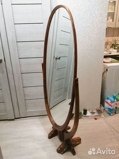 Зеркало старинное напольное