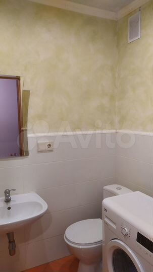 2-к. квартира, 69 м², 5/6 эт.