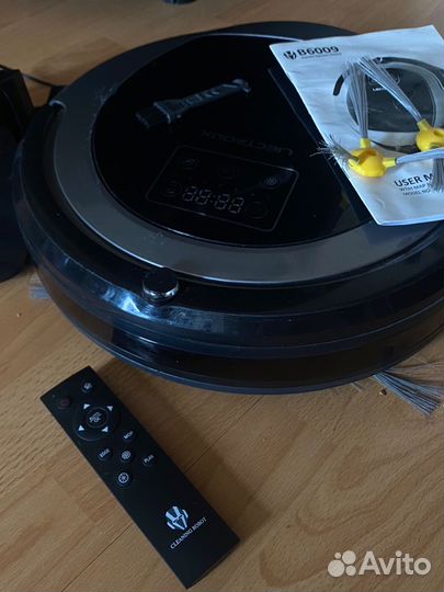Робот пылесос liectroux
