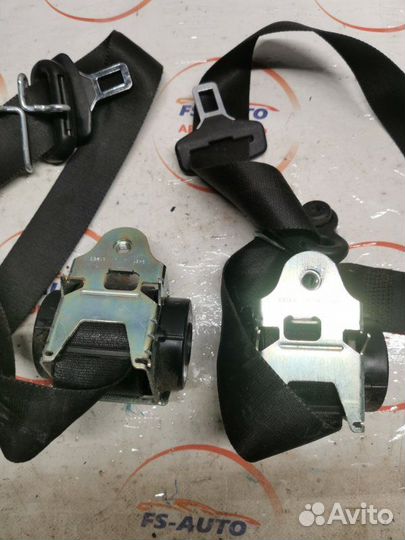 Ремень безопасности передний Ford Kuga 1 2.0 G6DG