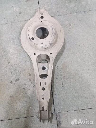 Рычаг подвески задний Ford Focus 3 универсал 1.6