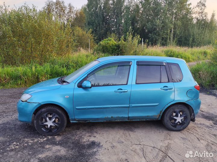 Mazda Demio 1.3 AT, 2002, 203 000 км