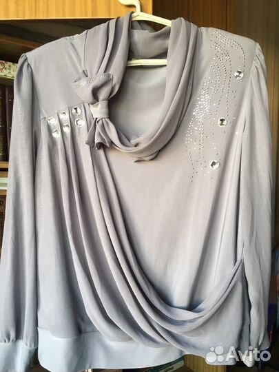 Блузка со стразами