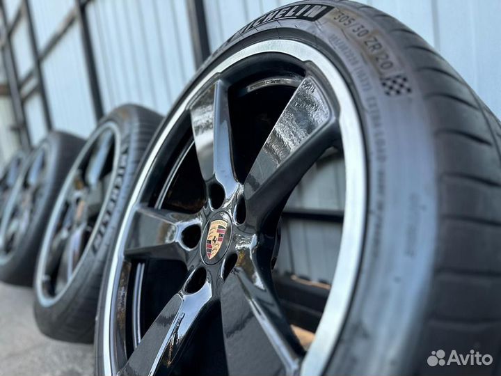 Колеса R20 Porsche Panamera