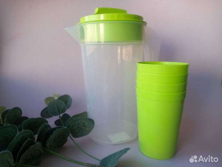 Кувшин со стаканами 4 шт пластик