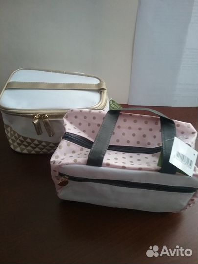 Косметички новые