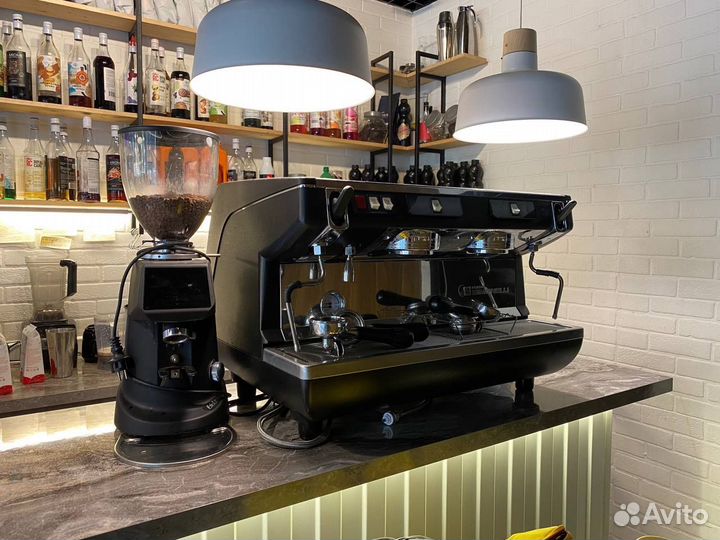 Кофемашина Nuova Simonelli Appia Life (Компакт)