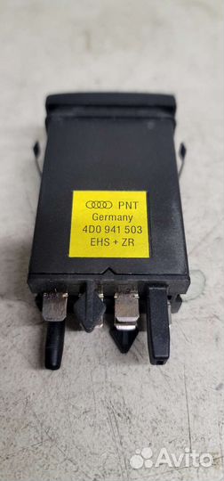 Кнопка обогрева стекла Audi A4 A8 1995-1999