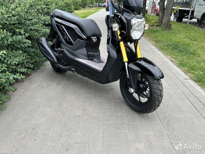 Новый скутер vento naked 49(150) витринный