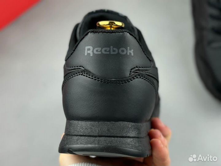 Мужские кроссовки осенние Reebok чёрные