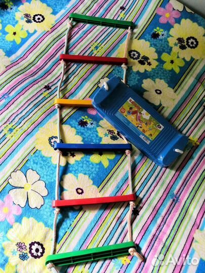 Новые качели и веревочная лестница