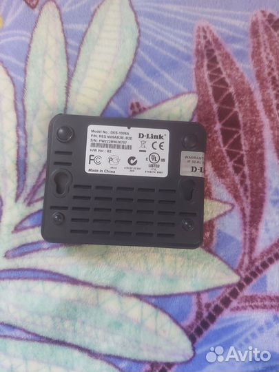 Коммутатор Свитч D-link des-1005a