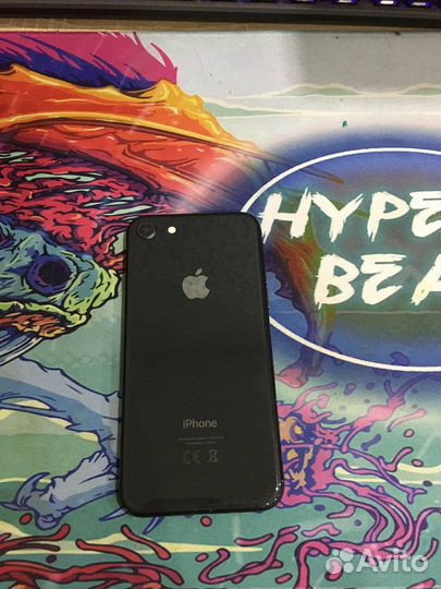 Телефон iPhone 8 64 gb