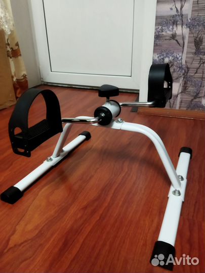 Велотренажер-мини.Портативный стационарный