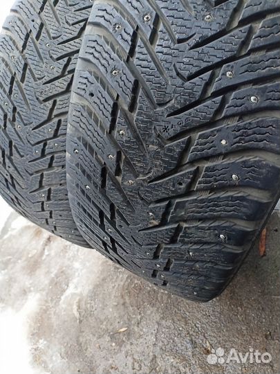 Nokian Tyres Hakkapeliitta 8 SUV 275/45 R21