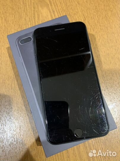 iPhone 8 Plus, 64 ГБ
