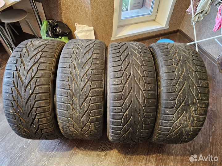 Nokian Tyres Hakkapeliitta R2 SUV 255/55 R19 R
